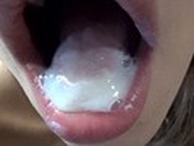 チン舐めの女王と呼ばれた川崎のフェラ妻 藤本紫媛　サンプル画像08